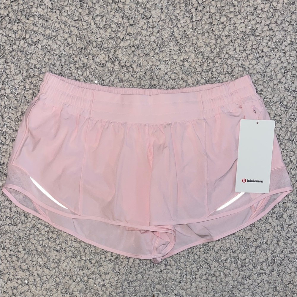 NWT LULULEMON HOTTY HOT SHORTS